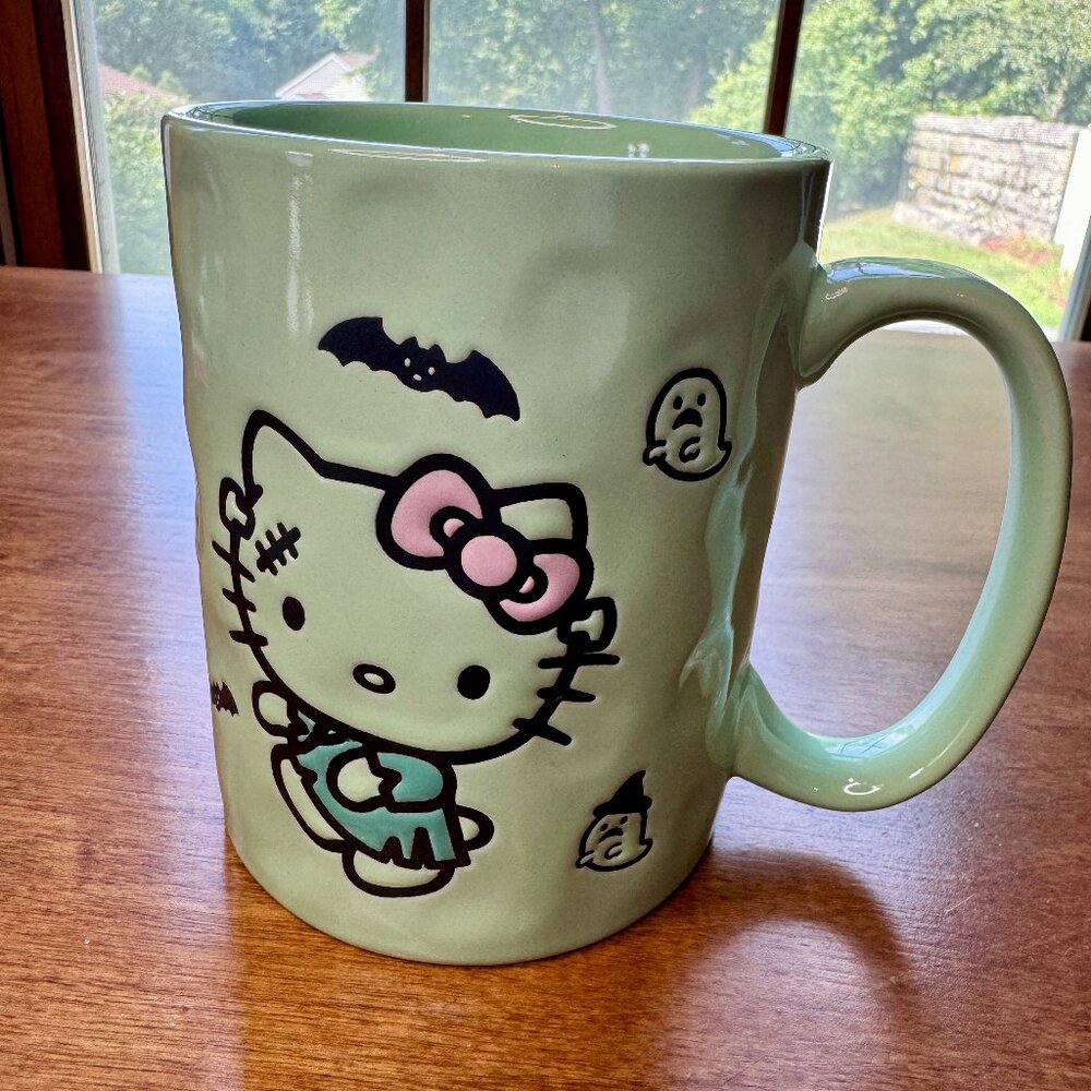 Hello Kitty Halloween Minty Green Frankenstein And Bats 17 Oz. Mug New 2024